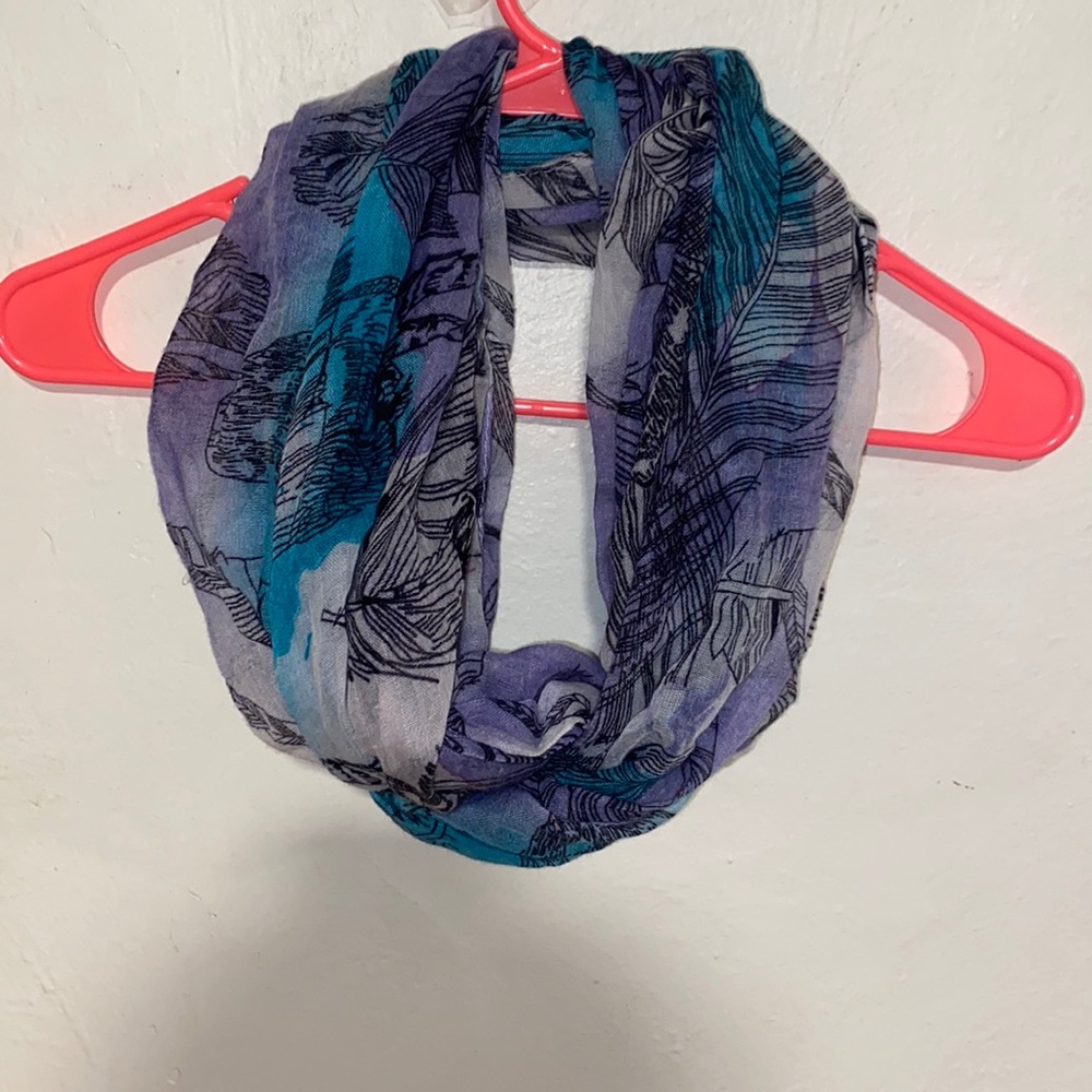 Zumiez : Lavender/Turquoise Infinity Scarf